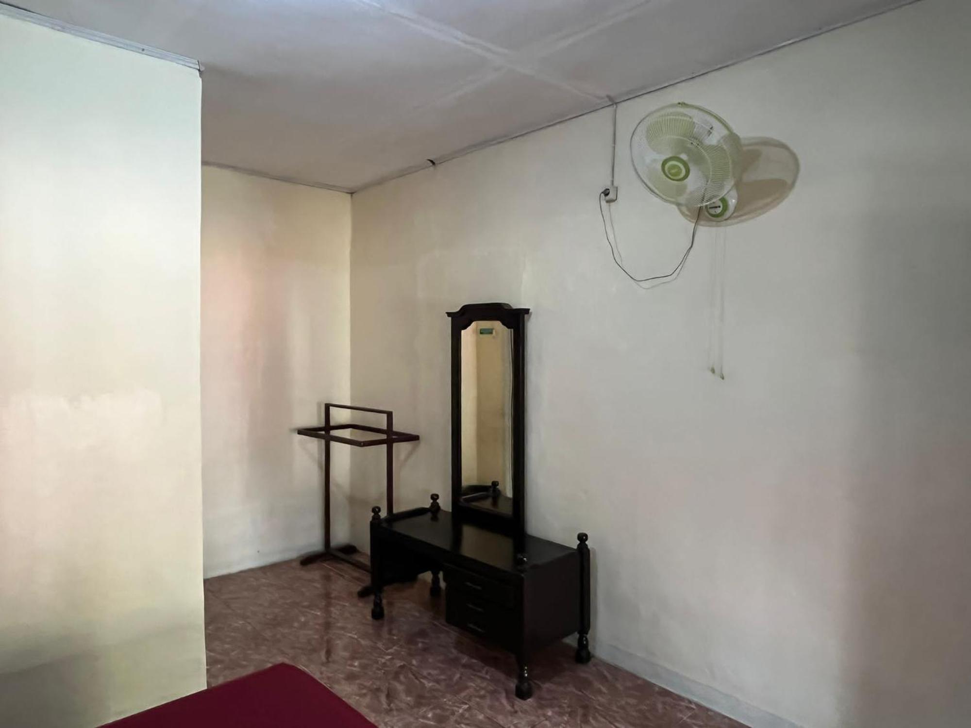 El Homestay Bunaken Exterior photo